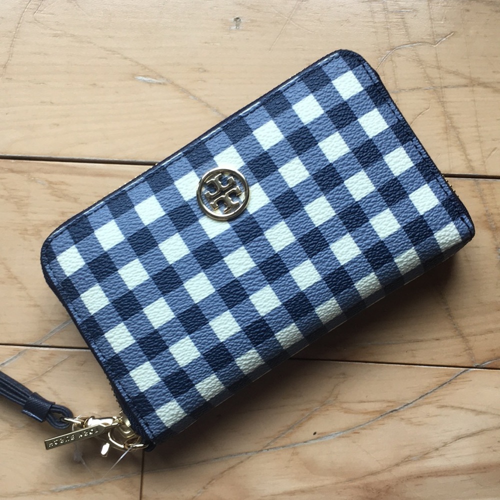 NWT BRAND NEW GINGHAM LEATHER TORY BURCH WRISTLET